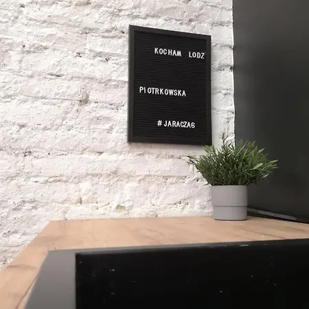 Jaracza 6 B Λοτζ